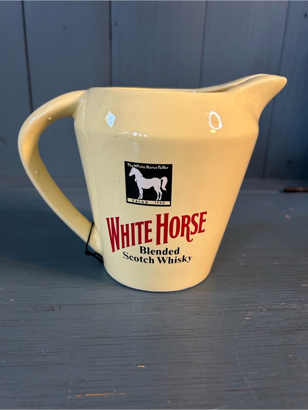White Horse Blended Scotch Whisky Cream Ceramic Pitcher - Yellow/Red & Black